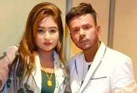গতকাল-স্ত্রীকে-‘বয়কট’-আজ-হিরো-আলম-দিলেন-ডিভোর্সের-ঘোষণা