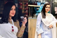 ‘ছোটবেলার ক্রাশ, এখনও কত সুন্দর আপনি’! ‘ছোটবেলার ক্রাশ, এখনও কত সুন্দর আপনি’!