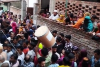 ভাই-বোনের রক্তাক্ত মরদেহ উদ্ধার!