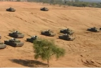 এবার ট্যাংক, কামান, গোলা নিয়ে সীমান্তে পাকিস্তানের সেনারা