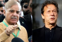 হঠাৎ নাটকীয় মোড় পাকিস্তানের রাজনীতিতে: রাজি হয়েছেন ইমরান খান