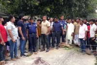 নিষিদ্ধ-ছাত্রলীগ-নেতাকে-ছাড়াতে-এলোপাতাড়ি-গুলি