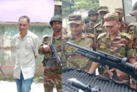 সাবেক-এমপির-বাড়িতে-সেনাবাহিনীর-অভিযান-অস্ত্রসহ-ছেলে-আটক