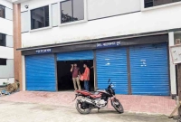 গ্রাহকের-টাকা-নিয়ে-ব্যাংকের-বুথ-উধাও
