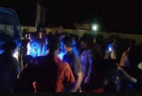 আ-লীগ-ও-ছাত্রলীগের-নেতাকর্মীদের-ছাড়িয়ে-নিতে-থানা-ঘেরাও