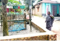নতুন-দেশের-দিশা-দিয়েছেন-তিনি-কিন্তু-মায়ের-বুক-তো-খালি-শূন্য-হাহাকার