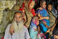  ‘তোমরা আমার ছেলে তুহিনকে আইনা দাও, এখন কে আমার জন‍্য ওষুধ পাঠাবে’