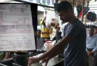 চায়ের-দোকানের-এক-মাসের-বিদ্যুৎ-বিল-এলো-৩-লাখ-টাকার-উপরে-