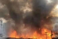 গাজীপুরে-মুদিখানা-মার্কেটে-ভয়াবহ-আগুন