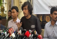 কে-এগিয়ে-এবারের-ডাকসু-নির্বাচনে--জরিপে-উঠে-এলো-যে-তথ্য
