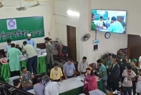 এলইডি-স্ক্রিনে-প্রদর্শিত-হচ্ছে-জাকসুর-ভোট-গণনা