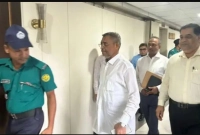 দীর্ঘ-সাড়ে-১৭-বছর-পর-স্বরাষ্ট্র-মন্ত্রণালয়ে-লুৎফুজ্জামান-বাবর-