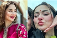 অপেক্ষার অবসান ঘটিয়ে অবশেষে ঢাকায় পাক সুন্দরী