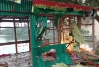 সংঘর্ষ-ও-গোলাগুলি-বিএনপির-কার্যালয়ে-আগুন-