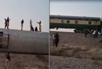  চলন্ত ট্রেনে বোমা বিস্ফোরণ, লাইনচ্যুত ছয়টি বগি