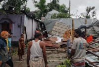 দুই-মিনিটের-ঝড়ে-পুরো-এলাকা-তছনছ-আহত-৫০