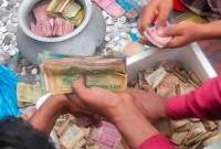 ভিক্ষুকের-কাছে-পাওয়া-গেল-দুই-বস্তা-টাকা