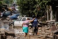 ভয়াবহ বন্যায় ৬৪ জনের মৃত্যু, নিখোঁজ আরও ৬৫