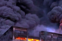 ঘটছে-একের-পর-এক-বিস্ফোরণ-ভেঙে-পড়ছে-কয়েকটি-দেয়াল