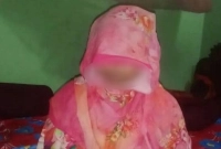 ভাতিজাকে-বিয়ে-করতে-চাচির-কান্ড-