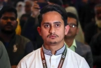 ১০-জন-কৃষক-রিকশাচালক-বা-শ্রমিক-সংসদে-যান-এতে-সংসদ-ক্ষতিগ্রস্ত-হবে-না-সারজিস