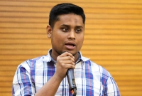 বিমান-মাইলস্টোন-স্কুলে-না-পড়ে-সচিবালয়ে-পড়া-উচিত-ছিল-হাসনাত-আব্দুল্লাহ