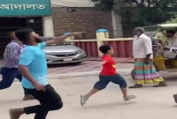 ‘আব্বু-আব্বু’—বাবাকে-বাঁচাতে-ছুটে-চলা-শিশুর-আর্তনাদ-কাঁপালো-নারায়ণগঞ্জ-আদালতপাড়া