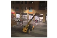 ভেঙ্গে-পুরো-এটিএম-মেশিন-নিয়ে-গেল-চুর-