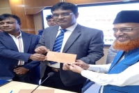 হাসপাতালে-১০-লাখ-টাকার-অনুদান-দিল-জামায়াত