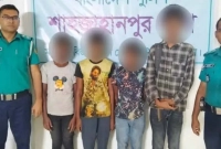 পথ-হারিয়ে-৪-শিশু-ঢাকায়-‘হোটেল-বয়’-এর-কাজ-করে-কাটল-৬-দিন