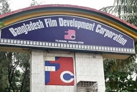 অভাবে-গাছের-পাতা-খেয়েও-দিন-কাটিয়েছেন-যে-জনপ্রিয়-নায়িকা