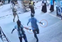 হাসপাতালের-সামনে-গুলি-একজনের-মৃত্যু