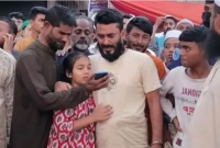 অন্তঃসত্ত্বা-স্ত্রীর-জানাজায়-অংশ-নিতে-৩-ঘণ্টার-প্যারোলে-মুক্তি-যুবলীগ-কর্মীর