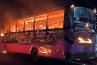 ঢাকা-টাঙ্গাইল-মহাসড়কে-বাসে-আগুন