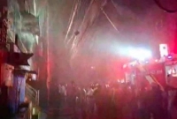 বহুতল-মার্কেটে-আগুন