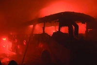 বাসে-আগুন-দিয়ে-পালানোর-সময়-যুবকের-মৃত্যু