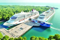 হোটেলে-জায়গা-নেই-জাহাজে-থাকছেন-অতিথিরা