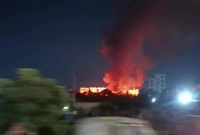 রাজধানীতে-এক-রিকশা-গ্যারেজে-আগুন