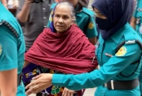 জামিন-হয়নি-শুনে-অঝোরে-কাঁদলেন-সখিনার-মেয়ে