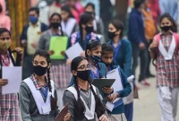 ক্রমশ-অবনতি-হচ্ছে-দিল্লির-পরিস্থিতি-সব-স্কুল-কলেজ-বিশ্ববিদ্যালয়