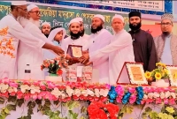 মাত্র-১৩-মাস-১০-দিনে-পবিত্র-কোরআনে-হাফেজ-হলেন-দশ-বছরের-মাকসুদুর