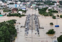 ভয়াবহ-ঝড়ে-৪-দেশে-৯-শতাধিক-নিহত