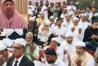 খালেদা-জিয়ার-জন্য-গণদোয়া-মাহফিল-মুহূর্তে-মাঠটি-জনসমুদ্রে-পরিণত