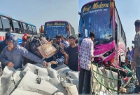 মর্মান্তিক-দুর্ঘটনা-ঘটনাস্থলেই-৪-জনের-মৃত্যু