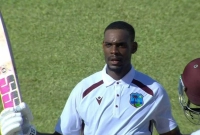 জাস্টিন-গ্রিভসের-অবিশ্বাস্য-ডাবল-সেঞ্চুরি-