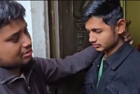 কাঁদতে-কাঁদতে-আবু-বকরকে-জড়িয়ে-ধরলেন-হাসনাত-আব্দুল্লাহ