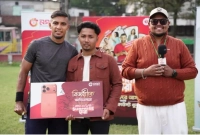 নগদে-লেনদেন-করে-জামাল-ভূঁইয়ার-কাছ-থেকে-আইফোন-পেলেন-সানি-বেপারী