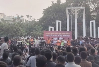 স্বরাষ্ট্র-উপদেষ্টার-পদত্যাগে-এক-কোটি-টাকা-পুরস্কার-ঘোষণা-