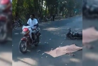 সড়কে-প্রাণ-গেল-ওসি-ও-এএসআইয়ের