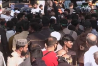 ফের-শাহবাগে-জড়ো-হচ্ছে-বিক্ষুদ্ধ-ছাত্র-জনতা-ক্রমেই-বাড়ছে-উপস্থিতি